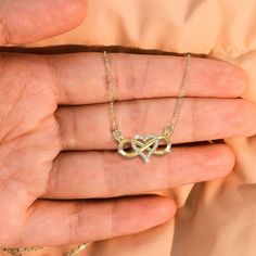 Engraved Infinity Necklaces For Gifts, Personalized Infinity Necklace For Mother's Day, Valentine's Day Heart Infinity Necklace For Anniversary, Elegant Infinity Necklace For Valentine's Day, Valentine's Day Infinity Necklace Engraved, Meaningful Messages