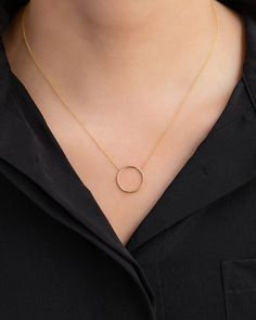 14K solid gold circle ring necklace on a dainty cable link chain, fun and the everyday perfect necklace by itself or layered. made in L.A.Size: Approx. 3/4'' diameterShips in 2-5 business daysComes gift ready in our beautiful branded jewelry box. Circle Pendant Necklace Gold, Gold Circle Ring, Accessory Inspo, Diamond Ear Cuff, Minimal Gold, Gold Circle Necklace, Gold Heart Ring, Gold Jewelry Simple Necklace, Wedding Ring Necklaces