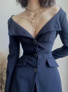 Outfit Ideas Feminine, Feminine Suit, Suit Style, Fancy Outfits, Fashion Mode, Lookbook Outfits, Modest Fashion, Classy Outfits