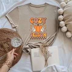 Cozy Season T-shirt Fall Shirt Fall Lover Shirt Pumpkin - Etsy Bangladesh Babe T Shirt, Thanksgiving Tee, Cozy Season, Thanksgiving Shirt, Pumpkin Shirt, Hello Fall, Fall Shirt, Thanksgiving Shirts, Vinyl Colors