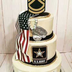 Us Army Wedding Ideas, Army Retirement Party Ideas For Men, Army Promotion Party Ideas, Army Retirement Party Centerpieces, Army Retirement Cake Ideas, Army Retirement Centerpieces, Army Retirement Party Decorations, Army Retirement Party, Army Retirement Cake