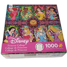 a puzzle box with princesses on it and the words disney written in spanish, which is