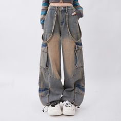 ■Detail   Denim pants with a dull design and suspenders.  The coloring has a vintage feel, making it a street outfit that is different from those around you.  Recommended as it has a wide straight silhouette that is easy to handle.   ■ Color    blue   ■ Fabric   cotton (100%)    ■Size            Size (cm)        waist        Total Length        hip        hem opening              S        68        106        95        52              M        72        107        99        53              L Hip Hop Street Fashion, Trashy Outfits, Oversized Clothes, Style Overalls, Y2k Pants, Retro Jeans, Jeans Y2k, Y2k Jeans, Baggy Pants