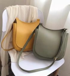 Women Fashion Wide Solid Shoulder Bags #bags #fashion #bag #style #shoes #luxury #hendbags #purse #travel #jewelry #accessories #girl #stylish #love #beautiful Round Bags, Yellow Leather Bag, Saddle Handbags, Travel Crossbody, Simple Leather, Lv Bags, Crocodile Pattern, Brown Leather Bag, 2021 Fashion