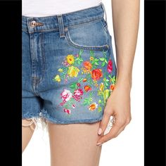 High Waist Embroidered Vintage Shorts, Size 29, Nwot; Inseam-2”; Rise-11” Casual Embroidered Shorts With Relaxed Fit, Casual Embroidered Relaxed Fit Shorts, Embroidered Relaxed Fit Bottoms For Summer, Cotton Bottoms With Multicolor Embroidery, Casual Bottoms With Floral Embroidery In Short Length, Fitted Casual Shorts With Floral Embroidery, Casual Embroidered Shorts For Spring, Casual Floral Embroidered Short Bottoms, Casual Mid-rise Embroidered Shorts