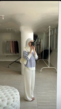 Kulot Pants, Hijab Ideas, Outfit Hijab Casual, Hijab Simple, Stylish Hijab