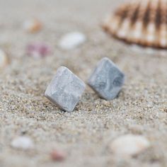 Hey, I found this really awesome Etsy listing at https://www.etsy.com/listing/595080906/grey-earrings-marble-earrings-boho Minimalistic Earrings, Grey Earrings, Earrings Nature, Marble Earrings, Gray Earrings, Earrings Stone, Earrings Unique, Earrings Boho, Grey Stone