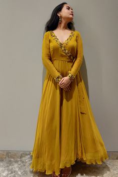 Outfit For Haldi Function, Latest Anarkali Designs, Yellow Anarkali Dress, Angrakha Style Anarkali, Angrakha Anarkali, Indian Long Dress, Anarkali Suits Designer, Dress Designs For Stitching, Yellow Anarkali