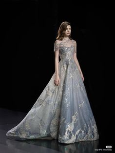 Wedding Haute Couture, Beautiful Gown Designs, Gaun Dress, Elven Dress, Fairytale Dress, Sparkly Dress, Glam Dresses, Ball Gown Dresses