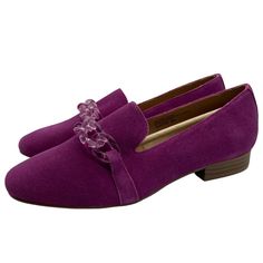 Violet & Red Leather Loafers Brand New Without Box. Suede, Leather Uppers Acrylic Linked Embellishment Slip On Size: 6 Colorful, Bright, Chic, Feminine, Playful, Fun Red Feminine, Red Shoes Flats, Pink Loafers, Silver Ballet Flats, Mary Jane Shoes Flat, Fuschia Pink, Brown Loafers, Slip On Flats, Leather Flat Shoes