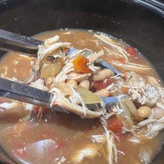 Easy Slow Cooker White Bean Chicken Chili Recipe - SueSeaQPI Breakfast On A Budget, Lean Chicken