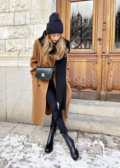 Vinter Mode Outfits, Adrette Outfits, Look Boho Chic, Winter Fashion Outfits Casual, Moda Paris, Mode Casual, Autumn Outfits, Brown Coat, Mode Inspo