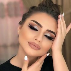 Quince Hair, Prom Makeup For Brown Eyes, Intricate Hairstyles, Azerbaijan Travel, Wedding Hairstyles With Crown, Evening Eye Makeup, Wedding Makeup Bride