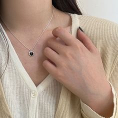 Color: Black Fashion Element: Love Heart/Heart Shape Style: Princess Simple Necklaces, Simple Necklace, Watch Necklace, Ring Bracelet, Black Onyx, Heart Shape, Earring Necklace, Ring Necklace, Black Fashion