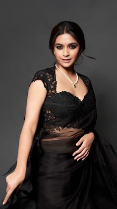 Black Saree Blouse Designs, Black Organza Saree, Black Saree Blouse, Black Blouse Designs, Keerthy Suresh, Latest Model Blouse Designs, Traditional Blouse Designs