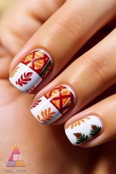 Aloha Nails: Embrace the Hawaiian Spirit with Vibrant Nail Designs 47 Hawaiin Nails Designs, Hawaiian Nail Art Tropical, Hawaian Nail Design, Red Hawaiian Nails, Green Hawaiian Nails, Hawaiian Nail Art, Vibrant Nail Designs, Hawaiian Flower Nails, Aloha Nails