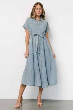 Casual Fitted Belted Dress For Spring, Denim Blue Short Sleeve Dresses With Pockets, Casual Fitted Belted Dress With Short Sleeves, Casual Fitted Short Sleeve Belted Dress, Spring Short Sleeve Belted Denim Dress, Denim Midi Dress With Pockets And Short Sleeves, Fitted Button-up Casual Belted Dress, Short Sleeve Belted Denim Workwear Dress, Chambray Short Sleeve Dress With Pockets