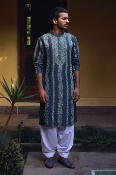 Grey kurta with floral thread and sequin embroidery. Paired with an ivory salwar. - Aza Fashions Unstitched Ceremonial Traditional Wear With Floral Embroidery, Cotton Sherwani With Intricate Embroidery For Traditional Ceremonies, Ceremonial Chikankari Traditional Wear In Cotton Silk, Festive Embroidered V-neck Kurta, Festive Embroidered Gray Kurta, Tie And Dye Mens Kurta, Mens Embroidered Kurta, Men’s Kurta Embroidery, Salwar Pattern