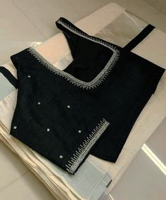 Black Blouse Silver Work, Black Velvet Blouse Work Designs, Black Maggam Work Blouse, Silver Aari Work Blouse Designs, Plain Black Blouse Designs, Silver Aari Work Blouse Simple Design, Velvet Blouse Work Designs, Silver Maggam Work Blouses