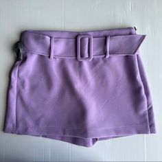 Low Rise Skort With Tonal Belt. Side Hidden In-Seam Zip Closure. Zara Shorts, Lilac Color, Skorts, Color Purple, Aesthetic Clothes, Low Rise, Lilac, Zara, Womens Shorts