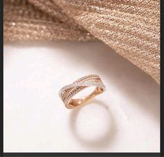 Latest Rings For Women Gold, Latest Gold Ring Designs, Gold Rings For Women, Ring Jewellery Design, Simple Silver Jewelry, Gold Earrings Models