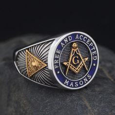 Master Mason Blue Lodge Ring - Free and Accepted Masons 925 Sterling Silver | Bricks Masons Masonic Rings Jewelry, Mason Ring, Freemason Ring, Brick Mason, Free Mason, Masonic Ring, Ring Metal, Shape Pattern, Metal Stamping