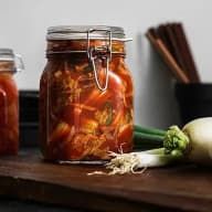 Hur gör man egen kimchi? | ICA Korean Chili Powder, Make Kimchi, Korean Kimchi, Fermentation Recipes, Chinese Cabbage, Pickling Recipes