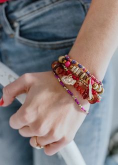 5-Stack Boho Beaded Bracelet Set - Magenta – Adorabelles Feather Pendant, Flower Pendant