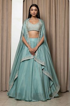 2 Piece Dress Design, Satin Lengha, Crop Top Lehenga Designs, Lehenga With Shrug, Side Lehenga, Silk Lehenga Designs, Cape Lehenga, Jacket Lehenga, Cancan Lehenga