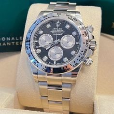 Rolex Daytona 126509 Automatic 40mm Black White gold - Watch with original box and original papers - 4131 - 10ATM - Sapphire crystal - 2024 Rolex Cosmograph Daytona, Rolex Explorer Ii, Seiko 5 Sports, Speedmaster Professional, Cosmograph Daytona, New Rolex, Rolex Models, Authentic Watches, White Gold Bracelet