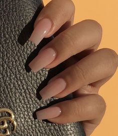 Acrylic Nails Nude, Fancy Nails Designs, Beige Nails, Simple Gel Nails, Girly Acrylic Nails, Work Nails, Classy Acrylic Nails, Short Square Acrylic Nails