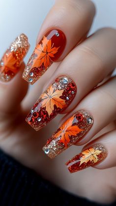 Sparkle Fall Nails, Leaf Nail Ideas, Cozy Nails, Autumn Fall Nails, Corn Nails, Leaf Nails, Autumn Manicure, Thanksgiving Nail Designs, Korean Nail Art