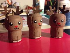 three little reindeer made out of toilet paper