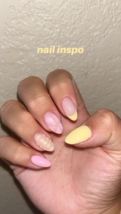 #naildesign #nailsofinstagram #nailstagram #nailsoftheday #inspofashion #yellow #pink #summer Light Pink And Yellow Nails, Yellow Hoco Nails, Fall Nails With Yellow, Nails With Yellow Dress, Yellow Nail Ideas Summer, Pastel Nails Yellow, Nails For Yellow Dress, Simple Yellow Nails, Nail Inspo Short Almond