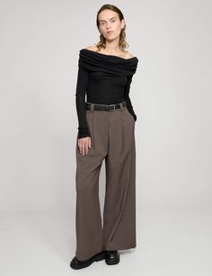 Brown wide-leg suit pants . Styled with matching oversized blazer. 69% polyester, 29% viscose, 2% spandex Baggy fit Wide LegHigh-waist side pockets Faux back pocket Total length 41.5"/ 105 cmModel wears size S and is 5.8"/172 cmImported Draped Top, Dress Tops, New Dresses, Strapless Tops, Oversized Blazer, Suit Pants, Midi Maxi Dress, Knit Shirt, Latest Outfits