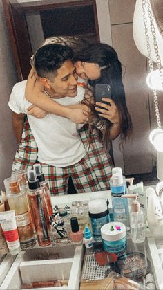 Outfit match Thingsaboutboyfriends, Bride And Groom Outfit, Boyfriend Girlfriend Photos, Groom Poses, Romantic Couple Photography, Tumblr Fashion, Christmas Couple, Couple Outfits, Outfits Fashion