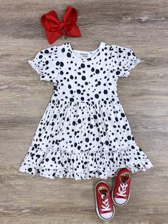 Puff Short Sleeve White & Black Girls Dalmatian Costume Dress - Sydney So Sweet Dress With Tail, Black Dalmatian, Dalmatian Party, Dalmatian Costume, Dalmatian Spots, Ohio Girls, Girls Halloween Outfits, Halloween Onesie, Girls Holiday Dresses