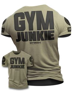 Gym Junkie Back Design Gym Shirt for men. Embrace your love for squatting in style while ensuring skin safety during intense workouts. Our basic yet functional t-shirt is designed for gym enthusiasts, providing both comfort and functionality without making unattainable claims. Get yours today and elevate your workout experience. Manly Fashion, Bodybuilding T Shirts, Gym Apparel, Funny Workout, Gym Shirt, Gym Gear, Muscle Tank Tops, Workout Humor, Gym Shirts