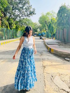 Women Casual Outfits Indian, Outfits To Wear In Vrindavan, Rishikesh Outfit Ideas Women, Traditional Western Dress, Indo Western Skirt Outfits, Vrindavan Outfit Ideas Women, Jaipur Outfits Ideas Women, Indo Western Outfits For Women Casual