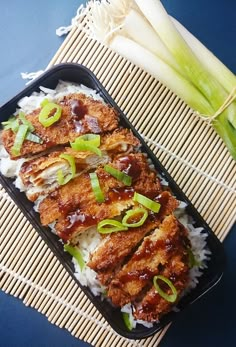 Japanese Pork Cutlet, Japan Kitchen, Pork Cutlet, Pork Cutlets, Thai Recipes, Savoury Dishes, Food Inspiration, Meal Prep