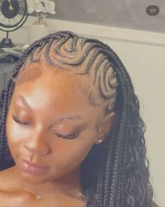 Fulani Tribe Braids, Black Girls Fulani Braids, Quick Weave With Fulani Braids, Braided In The Front Hairstyles, Knotless Braids Fulani, Fulani Braids With Hair In The Back, Fulani Braids No Boho, Small Flip Over Fulani Braids, Half Black Half Blonde Hair Black Women