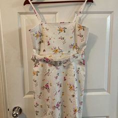 Never Worn, Mini Dress With Belt. Super Cute Floral Pattern. 16” Pit To Pit 14” Waist 27” Long Floral Denim, Denim Mini Dress, Dress With Belt, Denim Mini, Forever 21 Dresses, 21 Dresses, Pink White, Floral Pattern, Forever 21