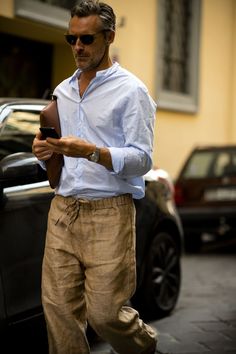 Pitti Uomo Street Style, Costume Beige, Workout Man, Man Wear, Men Streetstyle, London Fashion Week Mens, Italian Street, Mens Fashion Urban, Streetwear Men