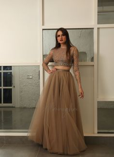 Ethnic Skirt And Top, Crop Top Full Sleeves, Crop Top And Skirt Indian, Skirt Crop Top Outfit, Skirt And Crop Top Indian, Full Skirt And Top, Long Sleeve Blouse Designs, Long Skirt Top Designs, Adult Tulle Skirt