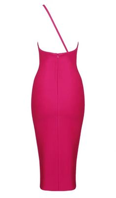 DescriptionThis ribbed bandage dress has a striking off shoulder cut and really emphasis an hourglass figure. Cut from our famous stretch bandage fabric to hug your curves. 'Sasha' has a one shoulder asymmetric cut. nipped waist and a flattering midi length. Wear yours with neutral sandals such as our 'Ghost' heels. Bra Solution : Nude 'Boost Up' Bra Made from stretch bandage fabric. Dress Length: Approx 121cmMaterials: Bandage (90% Rayon. 9% Nylon. 1% Elastane)Stretch Type: Very StretchySpecial Evening Dresses Midi, Shoulder Cut, Plus Size Shopping, Plus Dresses, Ruched Dress, Corset Dress, Bandage Dress, Blouse Dress, Xl Dress