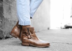 Dark Brown Ankle Boots Outfit, Ankle Boots Outfit Casual, Brown Ankle Boots Outfit, Dark Brown Ankle Boots, Buckle Boot, Womens Low Heels, Boots Flat, Zipper Heels, Bed Stu