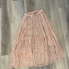 Nwt. Never Been Worn. Spring Cream Flowy Maxi Skirt, Aerie Skirt, Pink Floral Print Flowy Maxi Skirt, Forever 21 Flowy Tiered Skirt, Aerie Outfit, Flower Maxi Skirt, Bohemian Midi-length Flowy Maxi Skirt, Long Floral Skirt, Ruffle Maxi Skirt