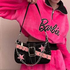 Size: (width) 25cm * (height) 13cm * (thickness) 7cm Edgy Black Bag With Chain Detail, Edgy Black Shoulder Bag For Evening, Black Satchel Shoulder Bag With Chain Detail, Black Rectangular Shoulder Bag With Chain, Harajuku Pink, Black Armpits, Women Fashion Edgy, Pink Star, Y2k Pink