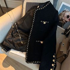 New Fall Winter Black Vintage Jackets Tops Women Classic Elegant O-neck Loose Abrigos Korean Fashion Short Coats Women, Patchwork Sleeve, Women Coat, Casual Outerwear, Custom Size Dresses, Classic Elegant, Warm Jacket, Vintage Jackets, Black Vintage