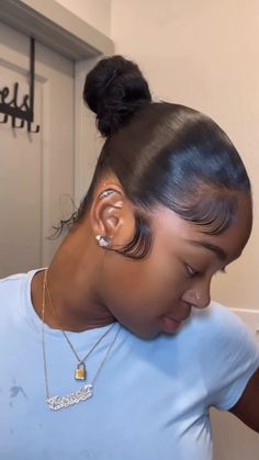 Hair Inspiration Long, Sleek Bun, Hairdos For Curly Hair, Relaxed Hair, Short Natural Hair Styles, Natural Hair Care